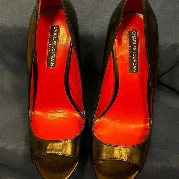 Charles Jourdan Paris Heels Black Patent Leather- Size 7 - Picture 2 of 6